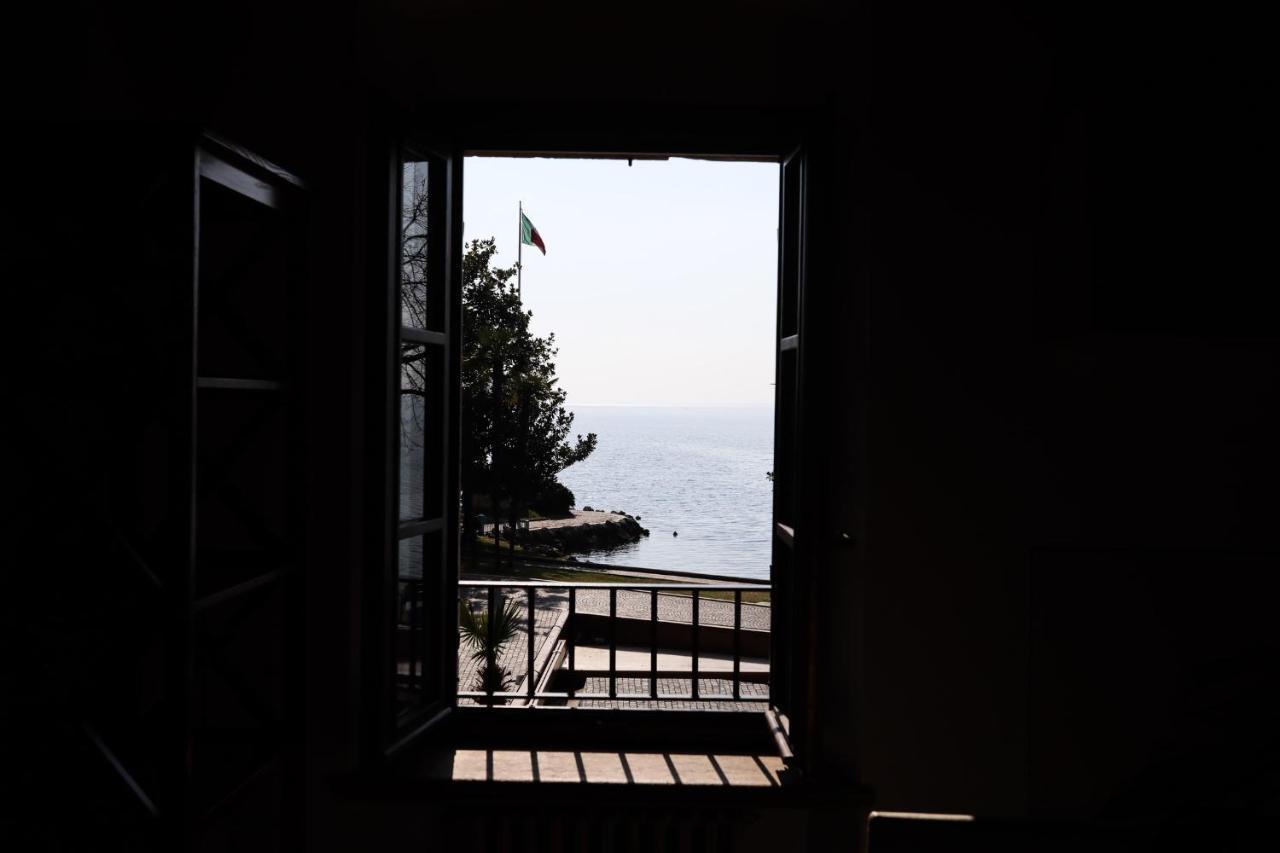 Welcome Traveller Merlo Nero Apartments Garda  Luaran gambar